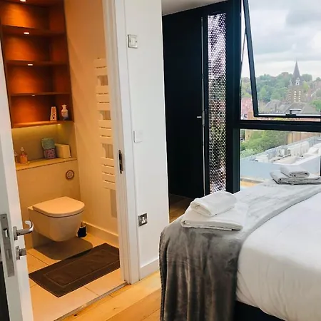 Luxury 2 Bedroom Apartment 20 Min From Central Londres Exterior foto